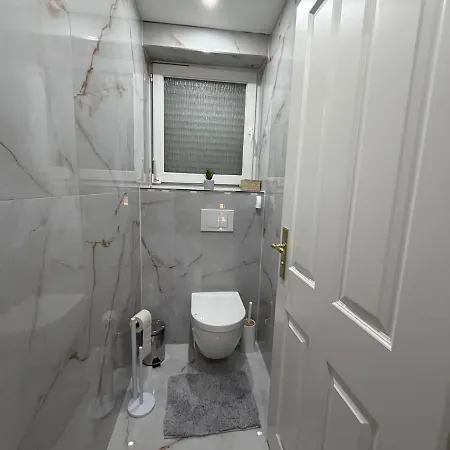 公寓 Modernes Nahe Koeln Ruhig Und Komfortabel 贝尔吉施-格拉德巴赫