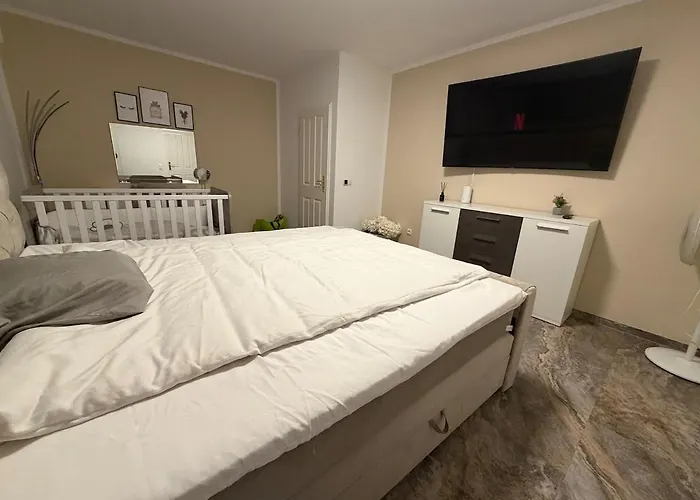 公寓 Modernes Nahe Koeln Ruhig Und Komfortabel 贝尔吉施-格拉德巴赫